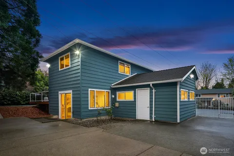 $1,375,000 | 12322 Northeast 134th Street, Kirkland, WA 98034