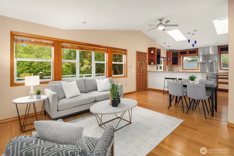 $1,375,000 | 12322 Northeast 134th Street, Kirkland, WA 98034