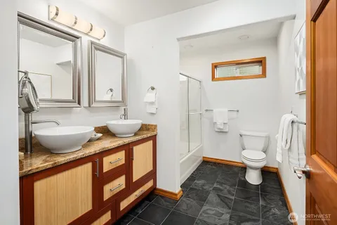 $1,375,000 | 12322 Northeast 134th Street, Kirkland, WA 98034