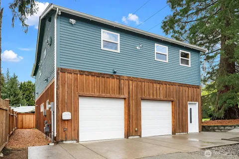 $1,375,000 | 12322 Northeast 134th Street, Kirkland, WA 98034