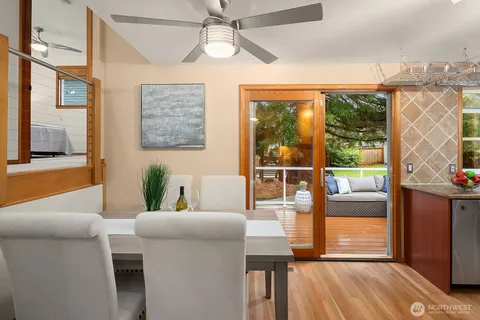 $1,375,000 | 12322 Northeast 134th Street, Kirkland, WA 98034