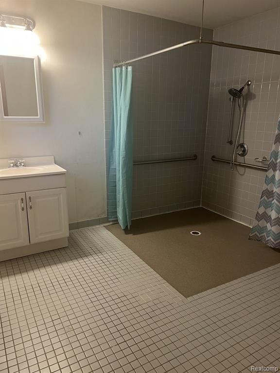 2707 South Decker Road Marlette, MI 48453 - Photo 9 of 17 Gallery Image 9