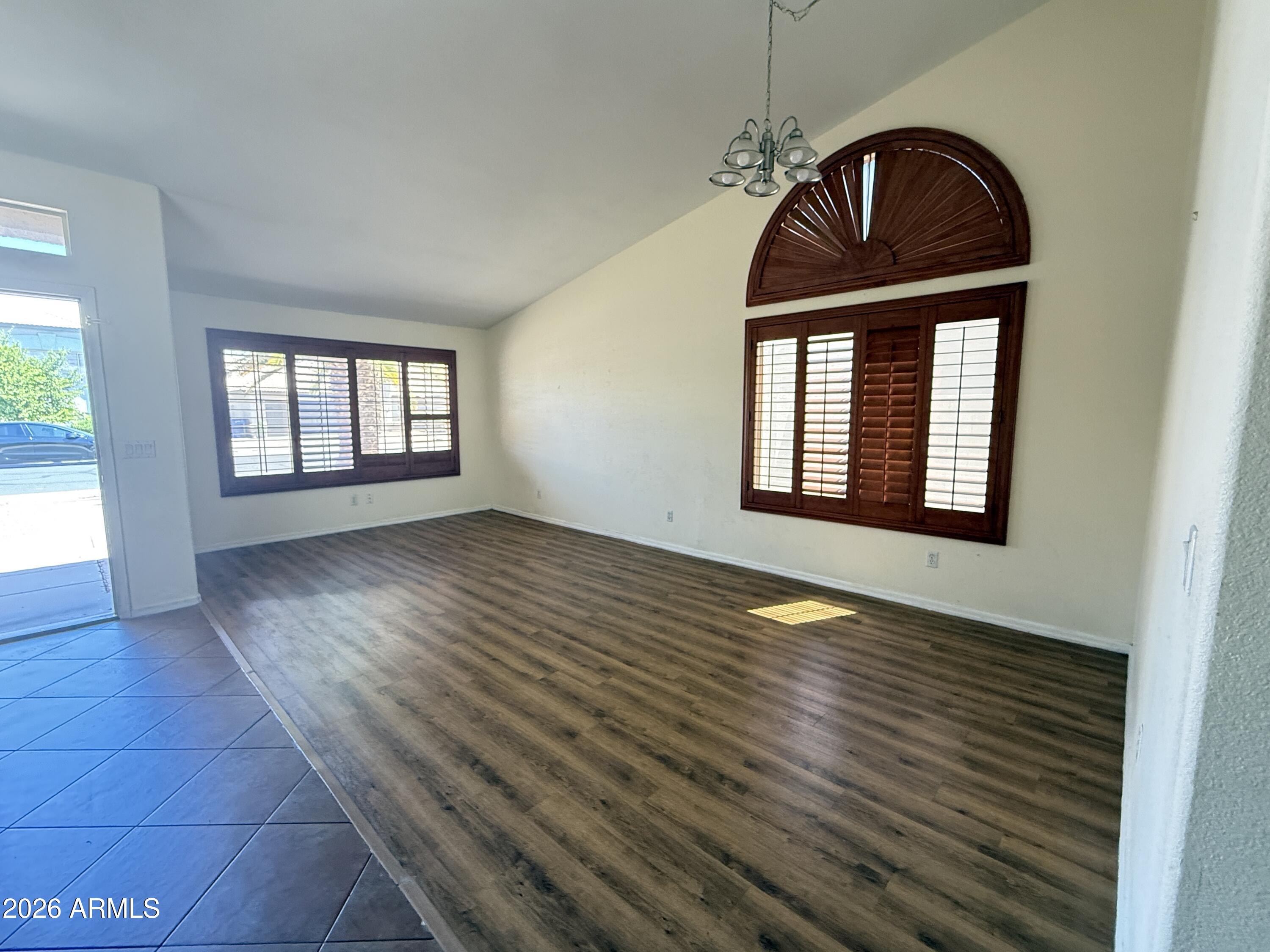 844 North Granite Street Gilbert, AZ 85234 - Photo 2 of 20 IMG_2984