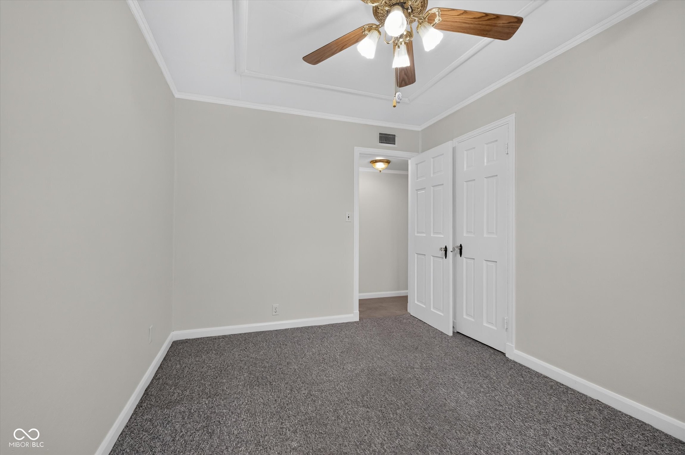 345 Burbank Road Indianapolis, IN 46219 - Photo 18 of 28 Gallery Image 18