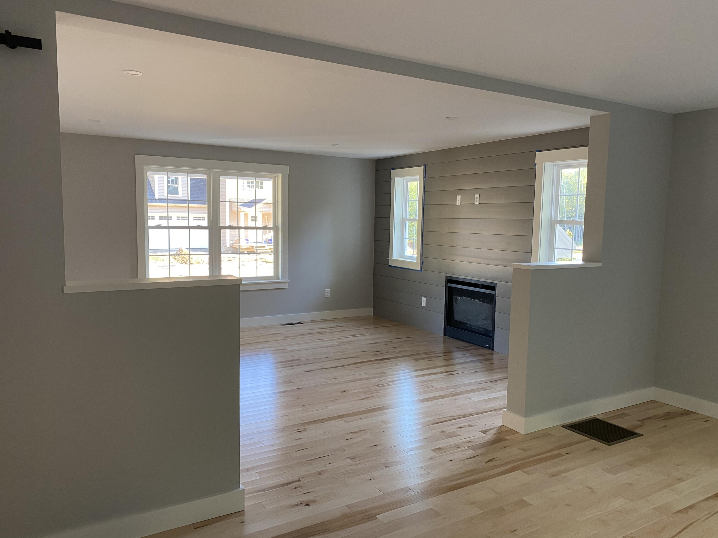 17 Cider Mill Lane Standish, ME 04084 - Photo 8 of 31 AE9E980D-9CB1-4275-A3C4-B1336D067FE8