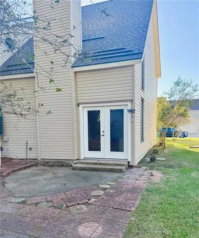 $215,000 | 9 Caribbean Court, Unit 9, Mandeville, LA 70448