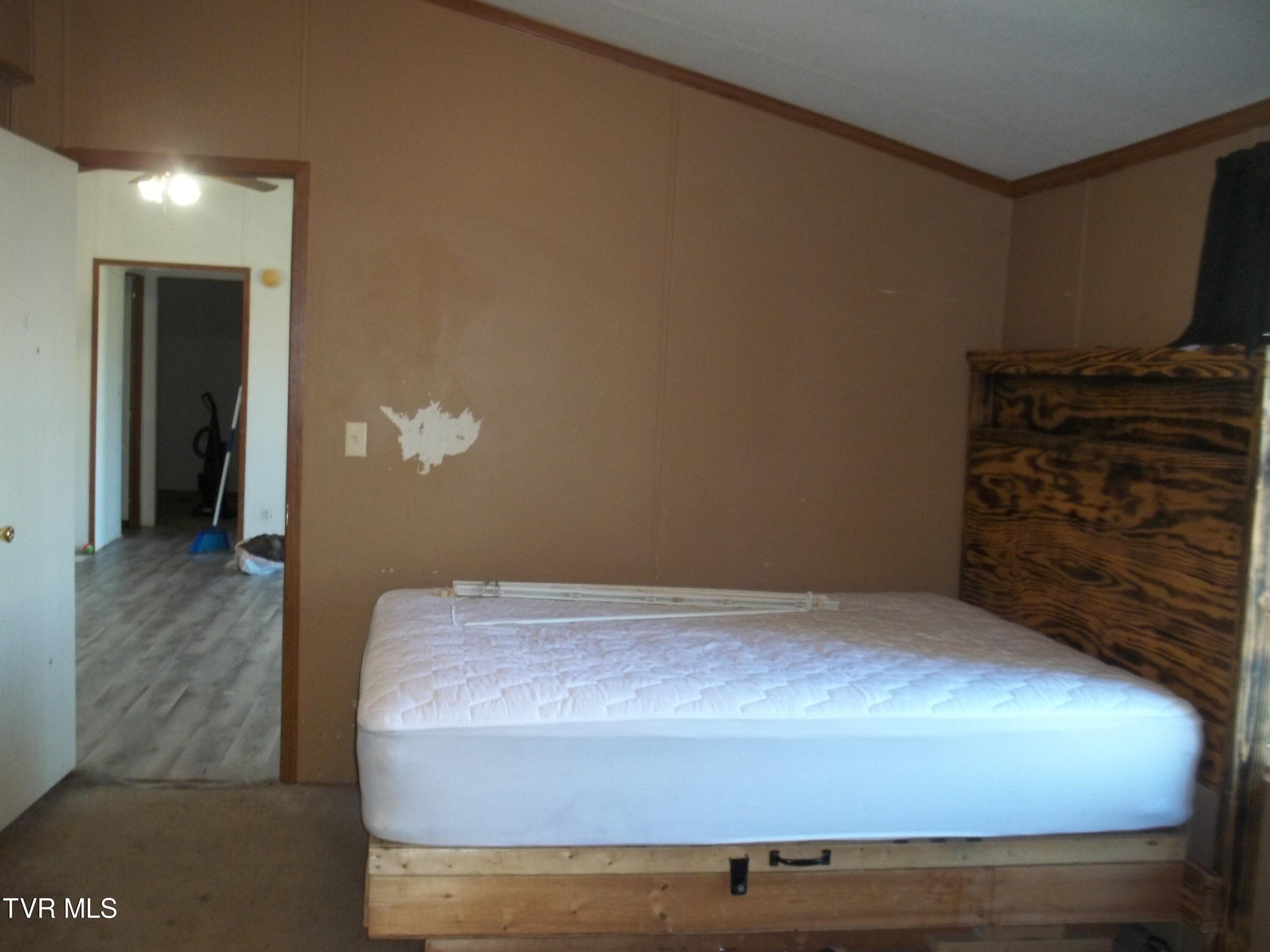 201 Ridgecrest Road Jonesborough, TN 37659 - Photo 12 of 26 100_0908