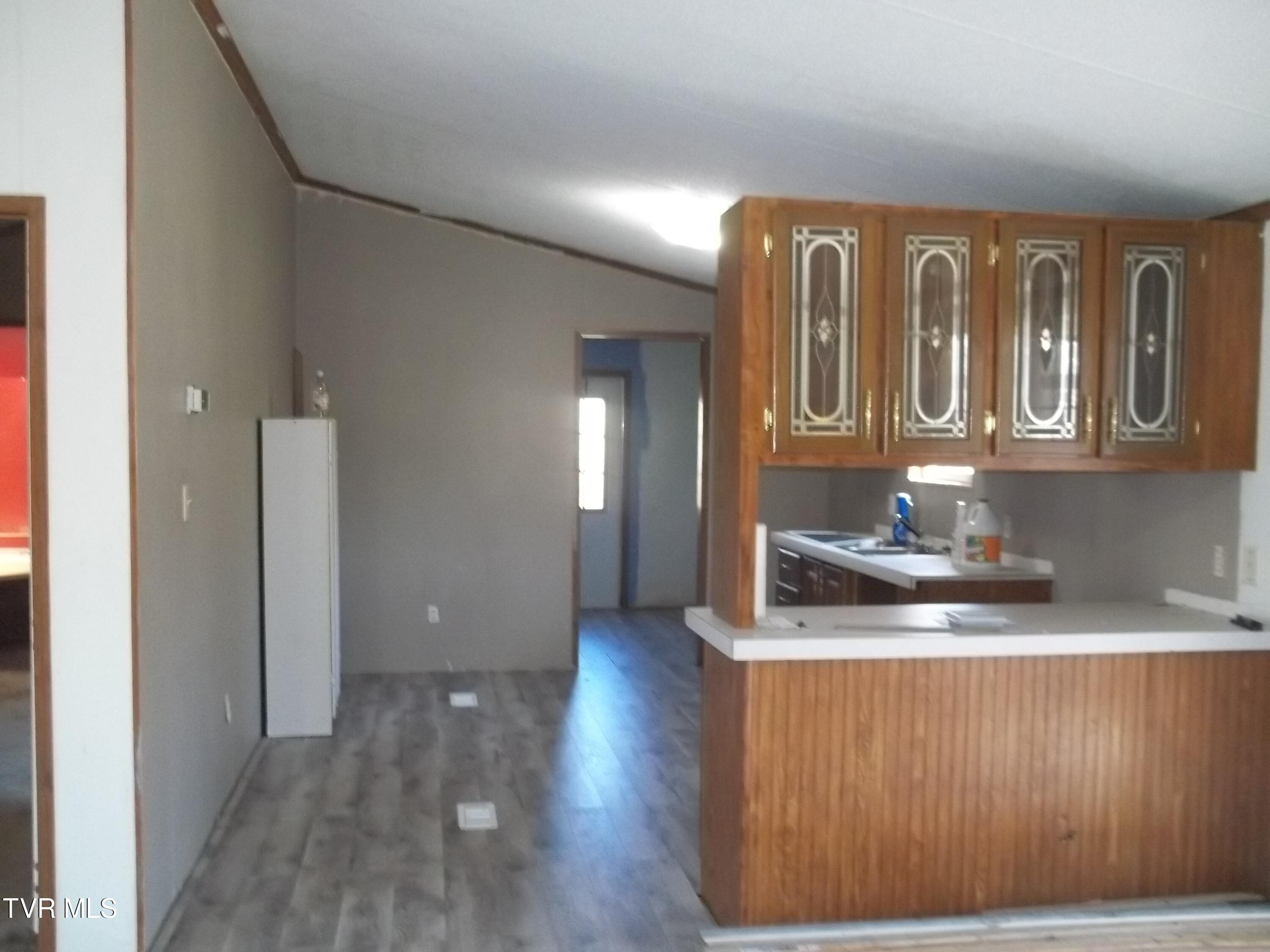 201 Ridgecrest Road Jonesborough, TN 37659 - Photo 21 of 26 100_0898