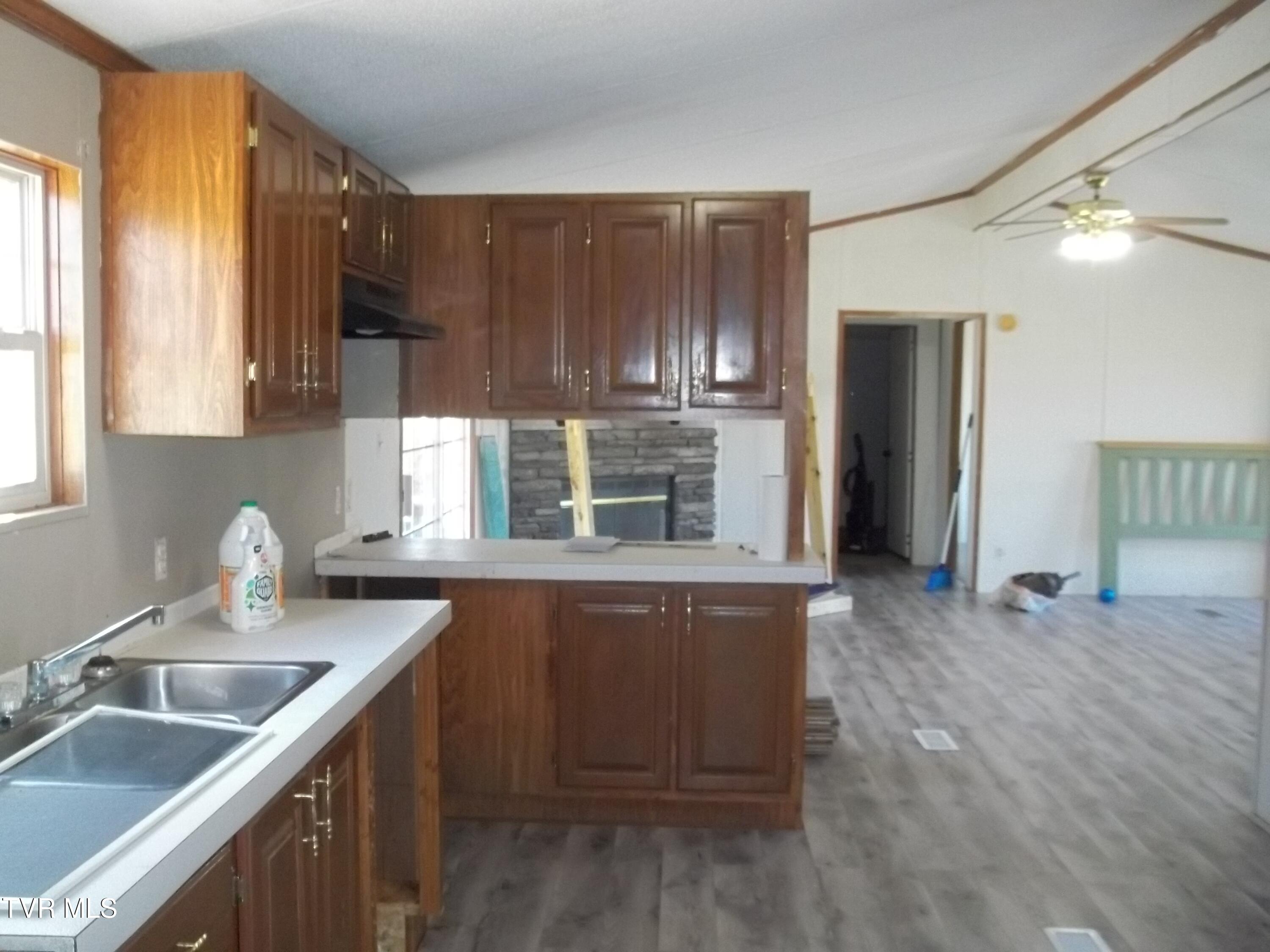 201 Ridgecrest Road Jonesborough, TN 37659 - Photo 23 of 26 100_0900