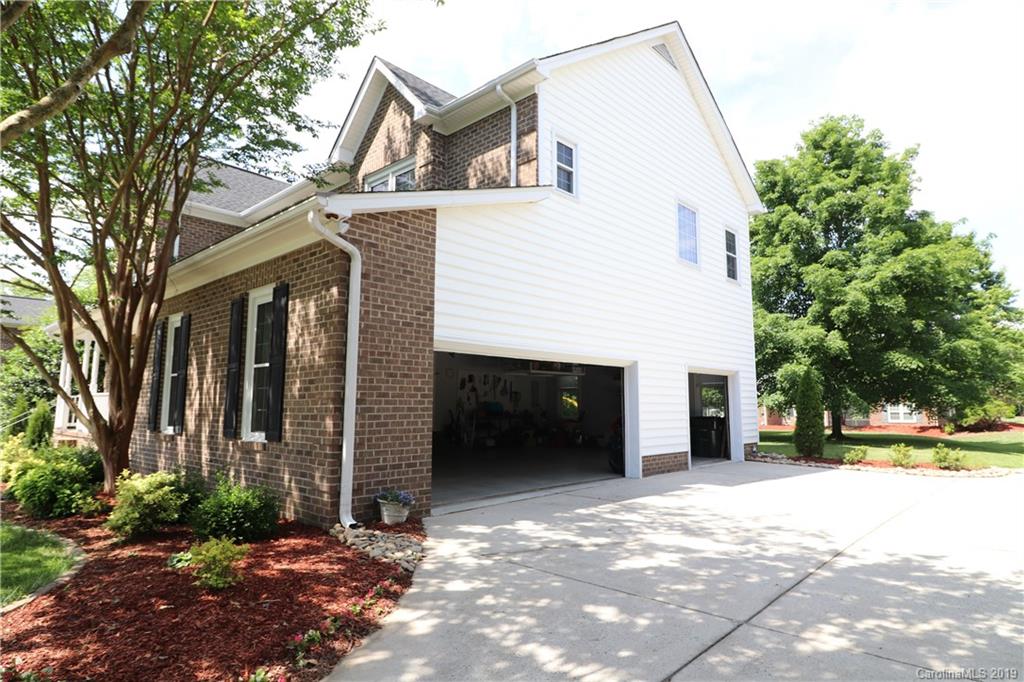 3460 Nestling Lane Fort Mill, SC 29708 - Photo 5 of 34