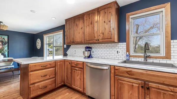 $319,900 | 322 Apache Court, Galena, IL 61036