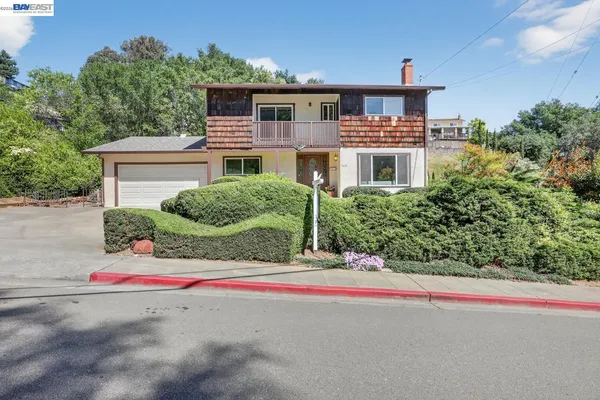 $1,248,800 | 5615 Cold Water Drive, Castro Valley, CA 94552