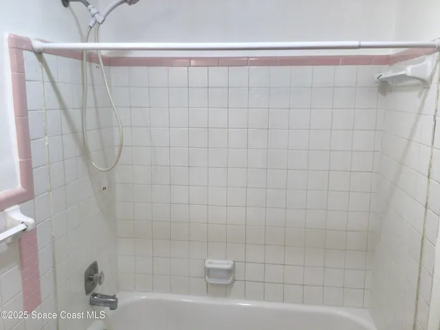 $1,400 | 220 Columbia Drive, Unit 1, Cape Canaveral, FL 32920