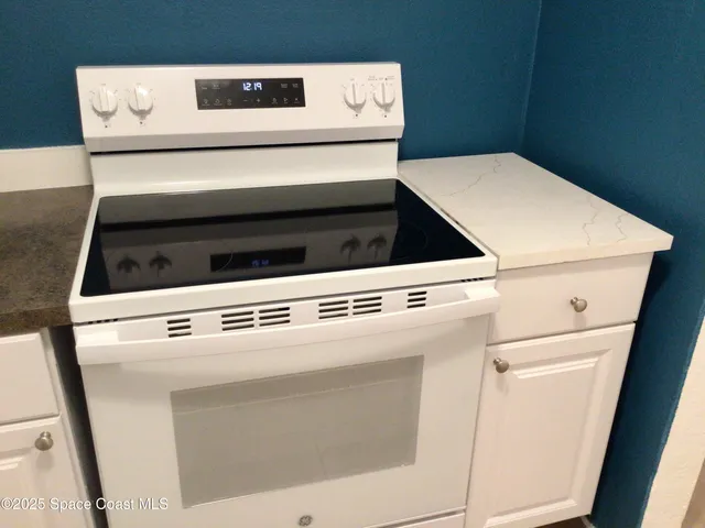 $1,400 | 220 Columbia Drive, Unit 1, Cape Canaveral, FL 32920