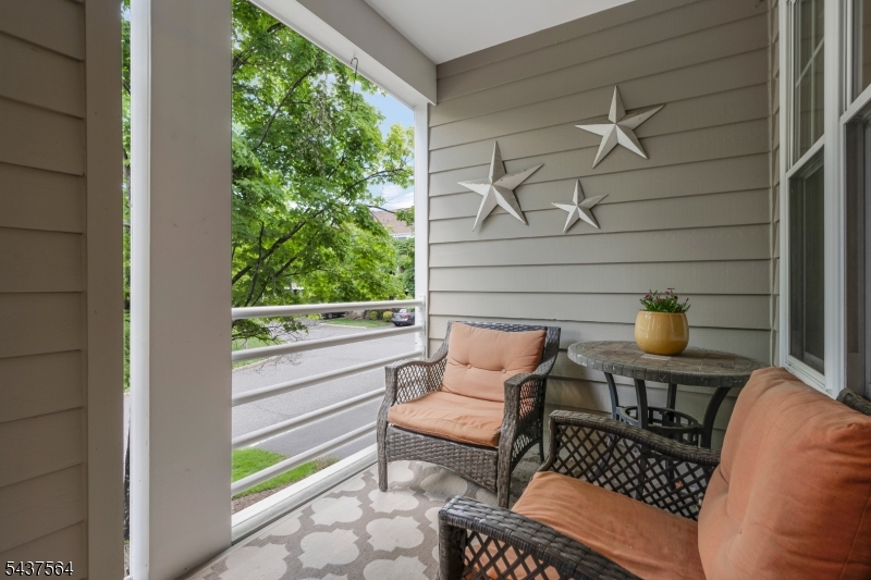 198 Crestview Road Bridgewater, NJ 08807 - Photo 20 of 28