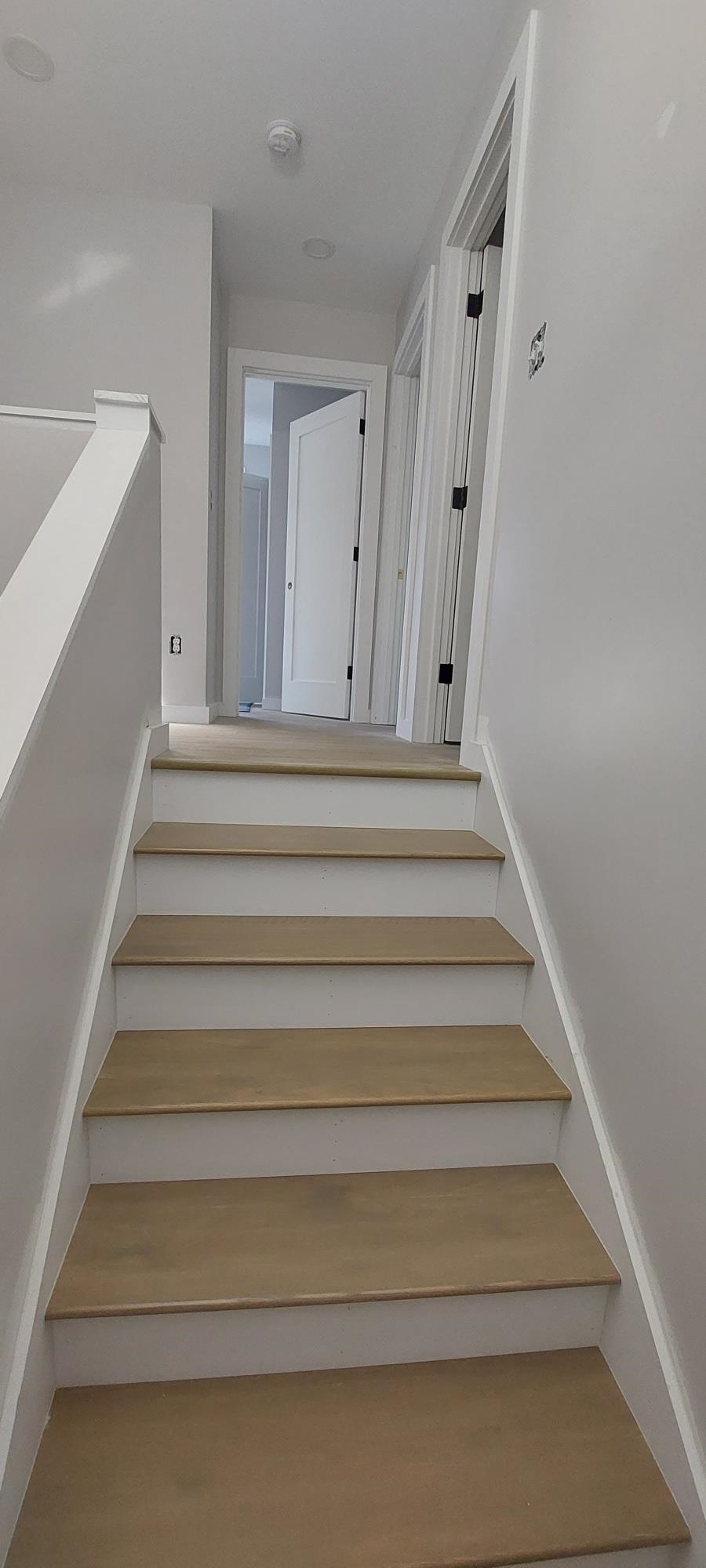 26 Merrick Road Raymond, NH 03077 - Photo 11 of 25