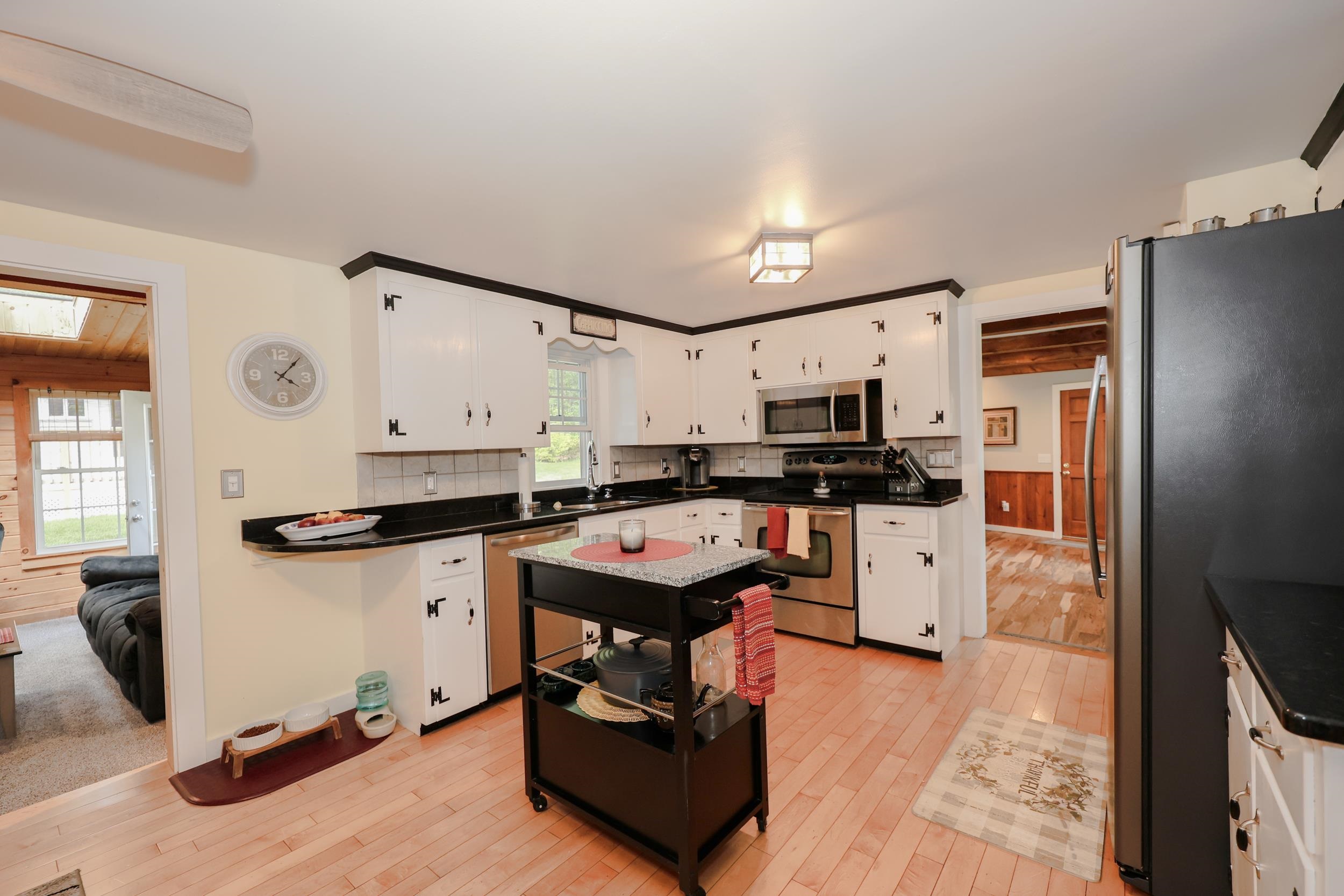 25 Brown Ridge Road Weare, NH 03281 - Photo 6 of 55