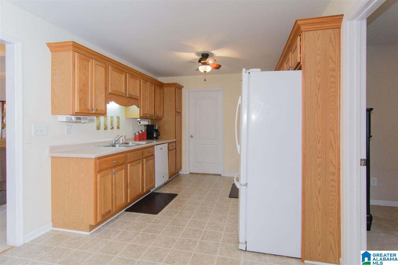 83 Autumn Trace Odenville, AL 35120 - Photo 13 of 37