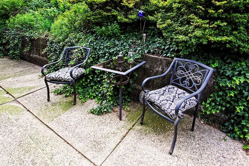 233 Friday Road Pittsburgh, PA 15209 - Photo 20 of 21 back patio area
