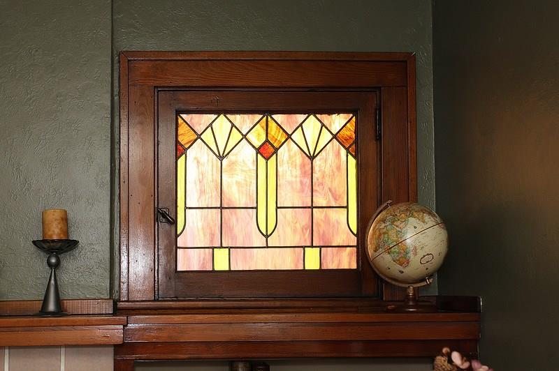 233 Friday Road Pittsburgh, PA 15209 - Photo 6 of 21 2 stained glass windows in living room