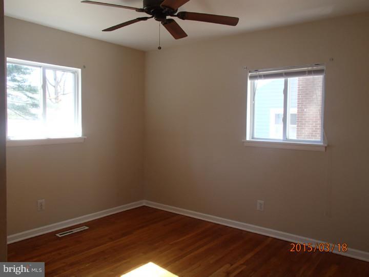 131 Estates Road Pine Hill, NJ 08021 - Photo 15 of 25