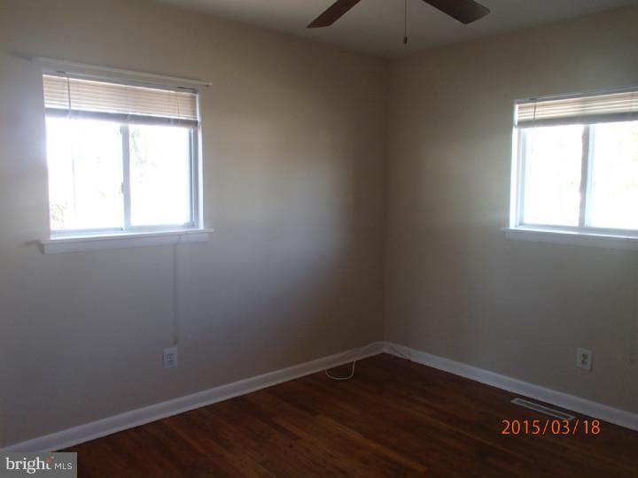 131 Estates Road Pine Hill, NJ 08021 - Photo 16 of 25