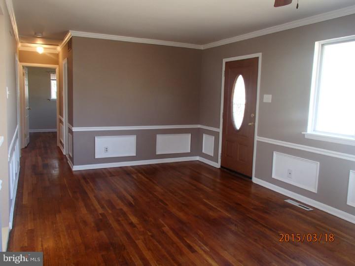 131 Estates Road Pine Hill, NJ 08021 - Photo 5 of 25