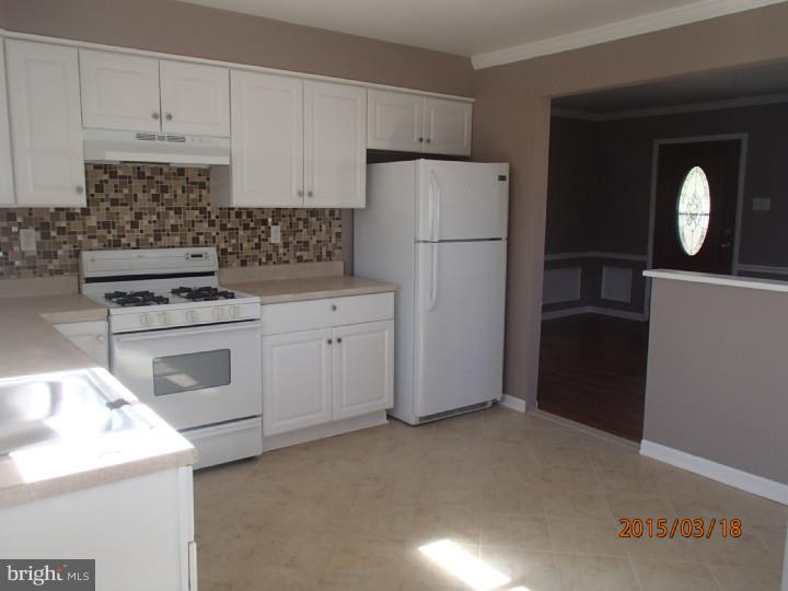 131 Estates Road Pine Hill, NJ 08021 - Photo 8 of 25