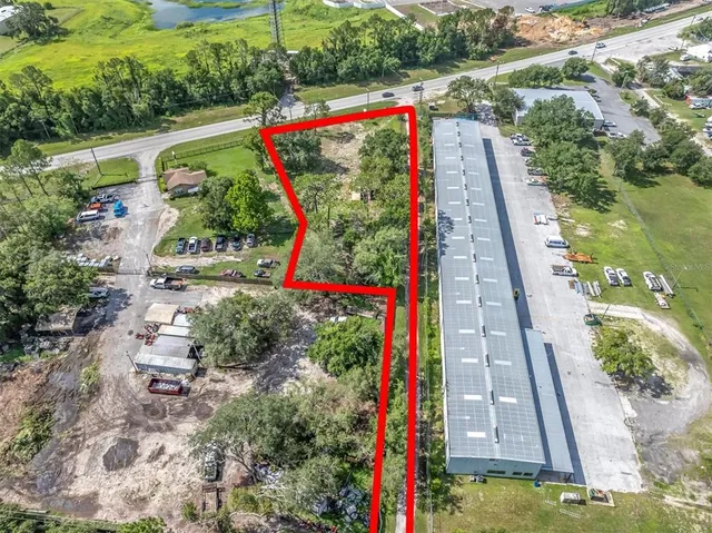 a view of a tennis court