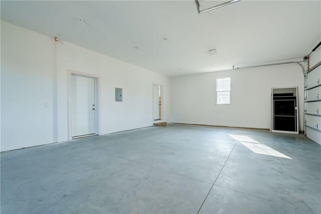 45 Armetale Luster Penfield, NY 14580 - Photo 31 of 36