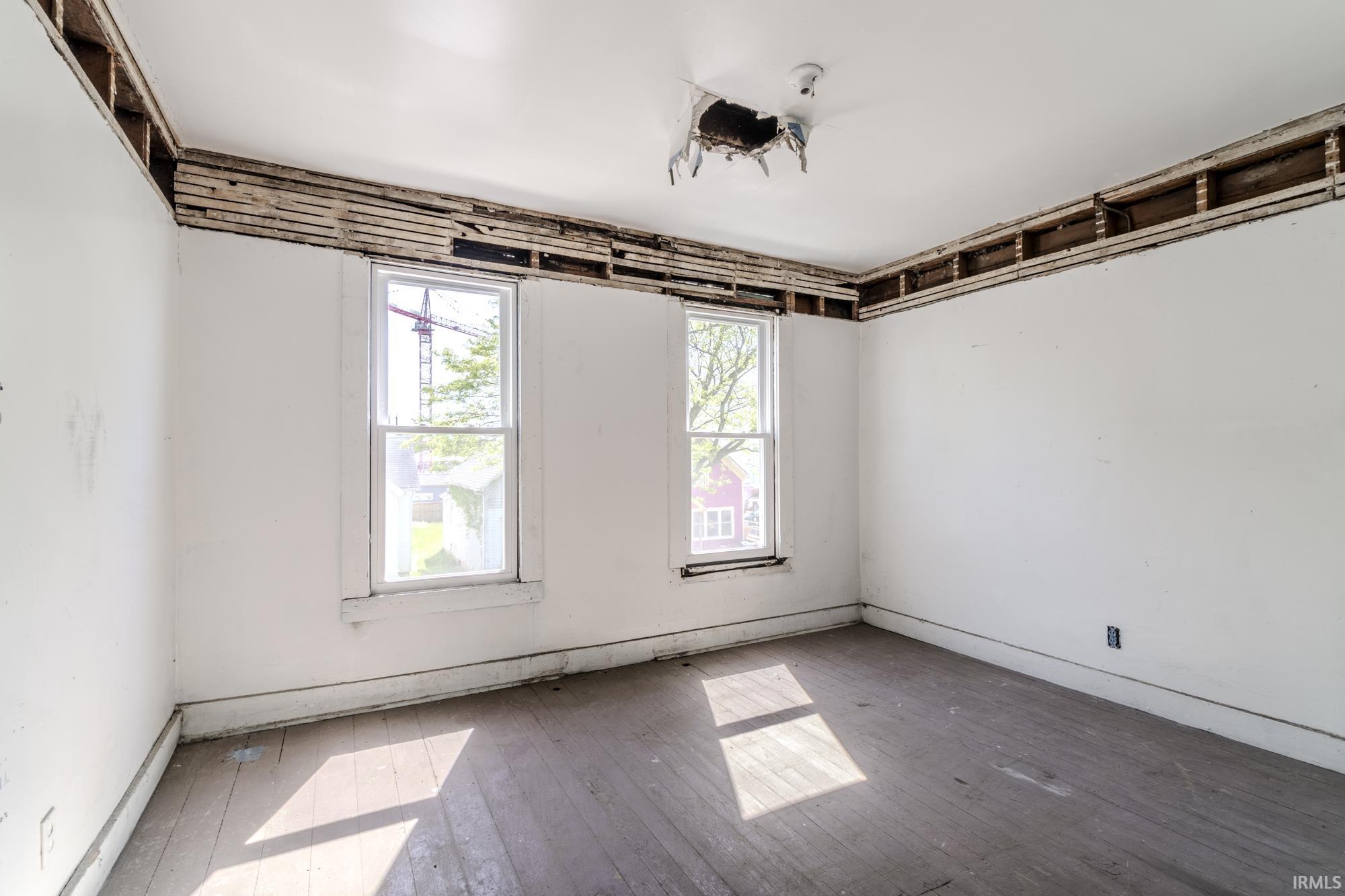 1304 Union Street Fort Wayne, IN 46802 - Photo 6 of 35