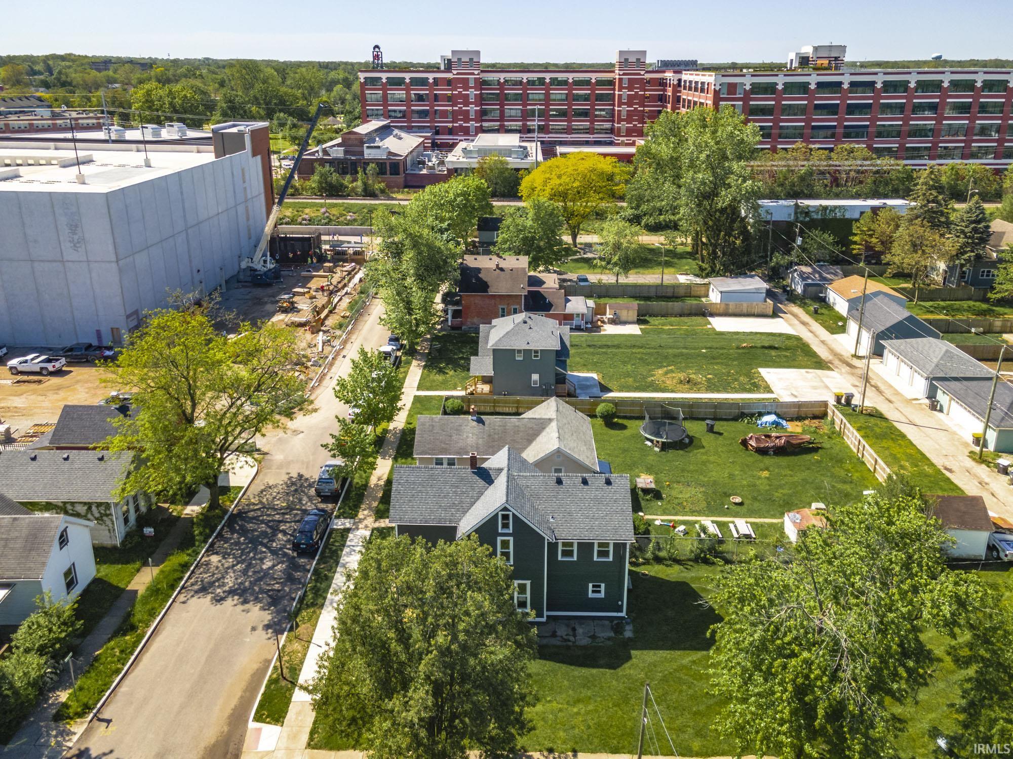 1304 Union Street Fort Wayne, IN 46802 - Photo 9 of 35