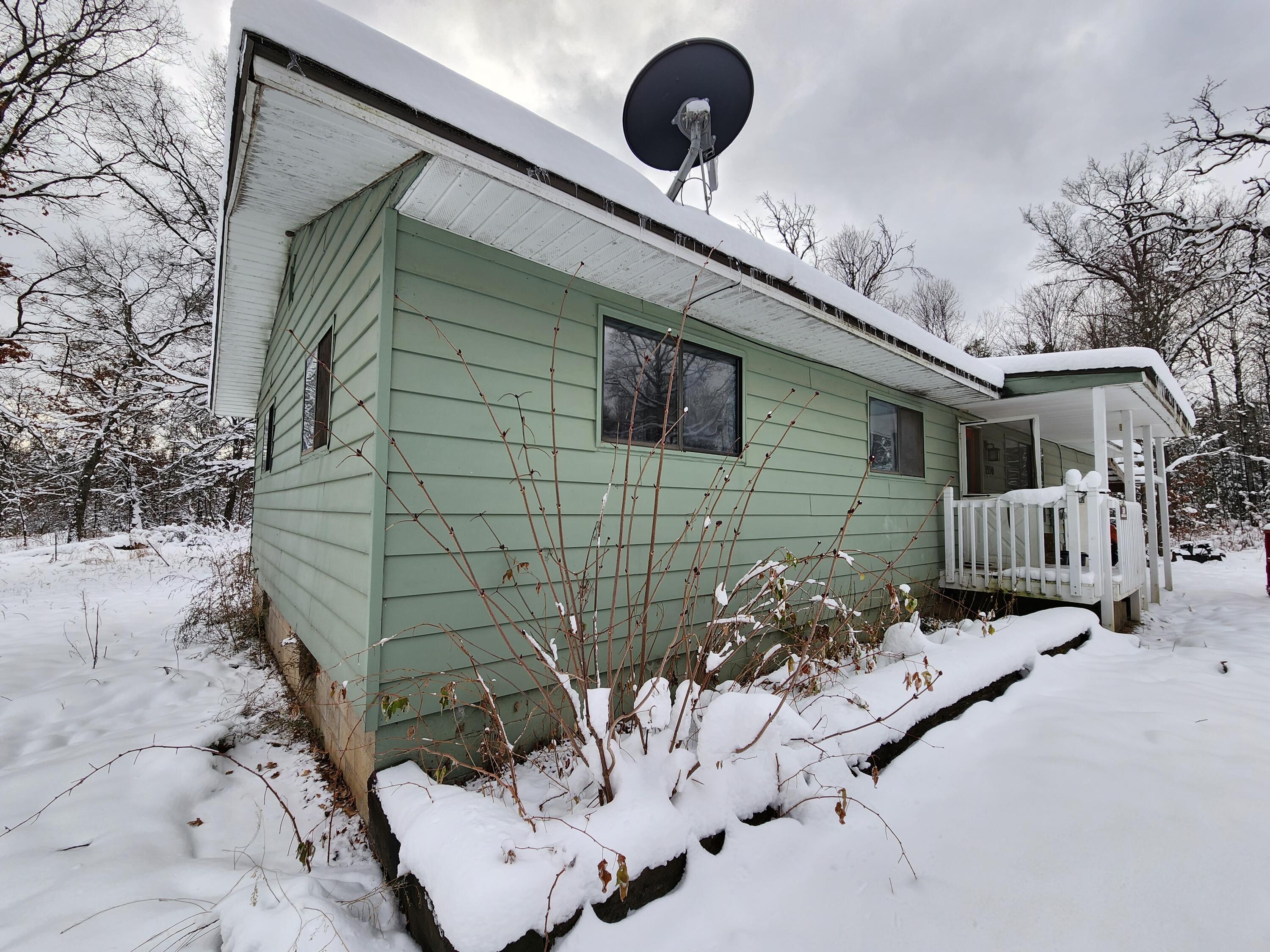 2350 East Cherry Creek Road Fairview, MI 48621 - Photo 7 of 63 Gallery Image 7