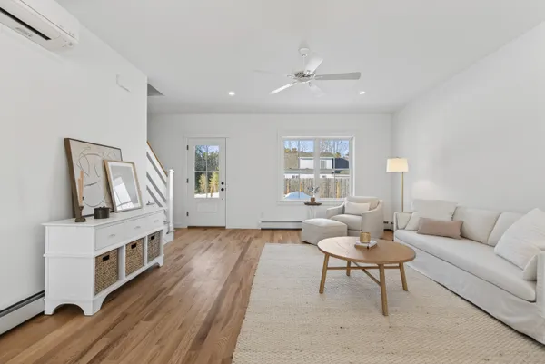 $775,000 | 12 Holbrook Farms Way, Unit 2, Scarborough, ME 04074