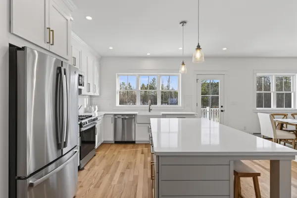 $775,000 | 12 Holbrook Farms Way, Unit 2, Scarborough, ME 04074
