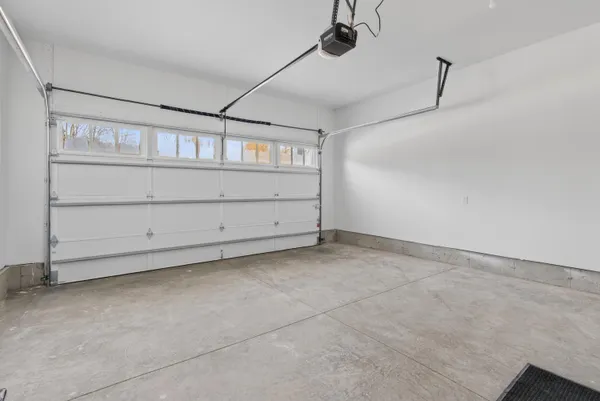 $775,000 | 12 Holbrook Farms Way, Unit 2, Scarborough, ME 04074