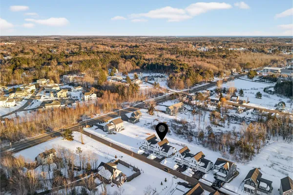 $775,000 | 12 Holbrook Farms Way, Unit 2, Scarborough, ME 04074