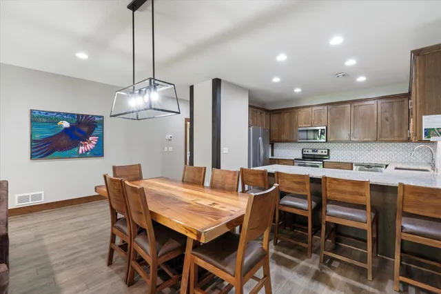 $599,000 | 36943 Sundance Loop, Unit 823, Crosslake, MN 56442