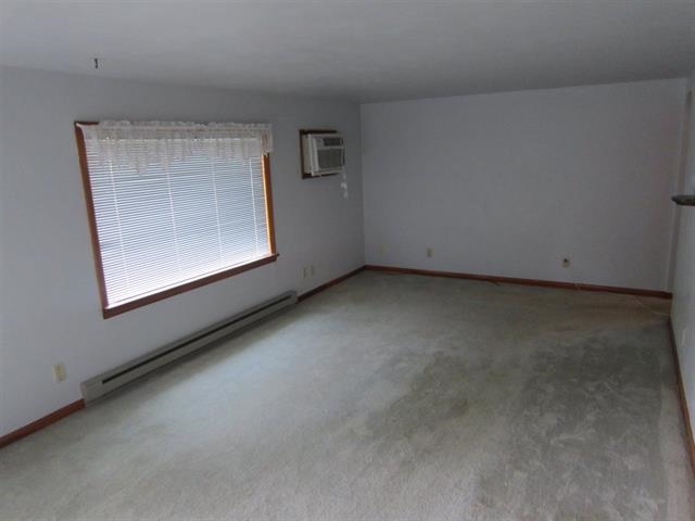 1466 North Etna Road Huntington, IN 46750 - Photo 9 of 16 Gallery Image 9