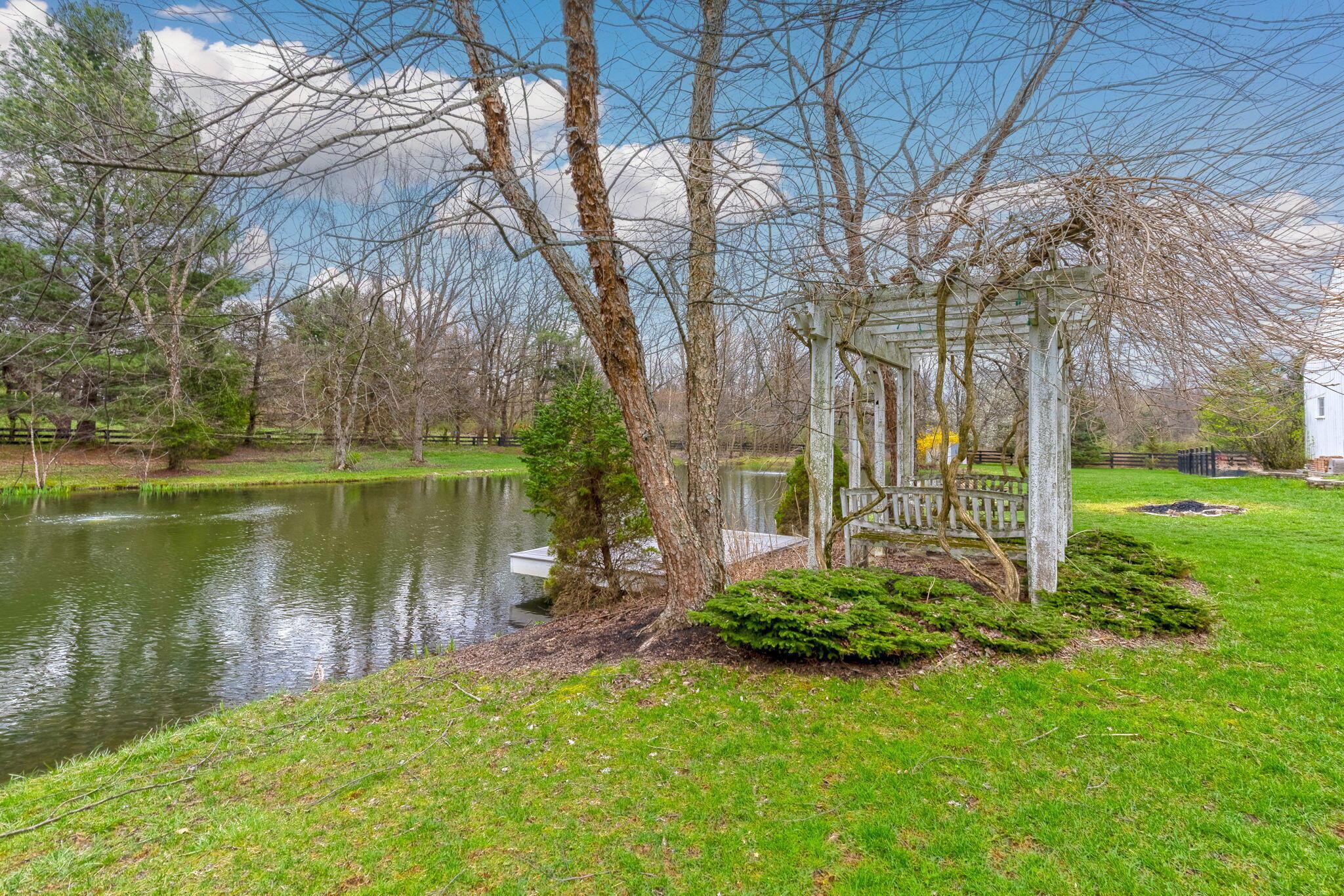 4400 Shull Road New Albany, OH 43054 - Photo 92 of 109 Pond