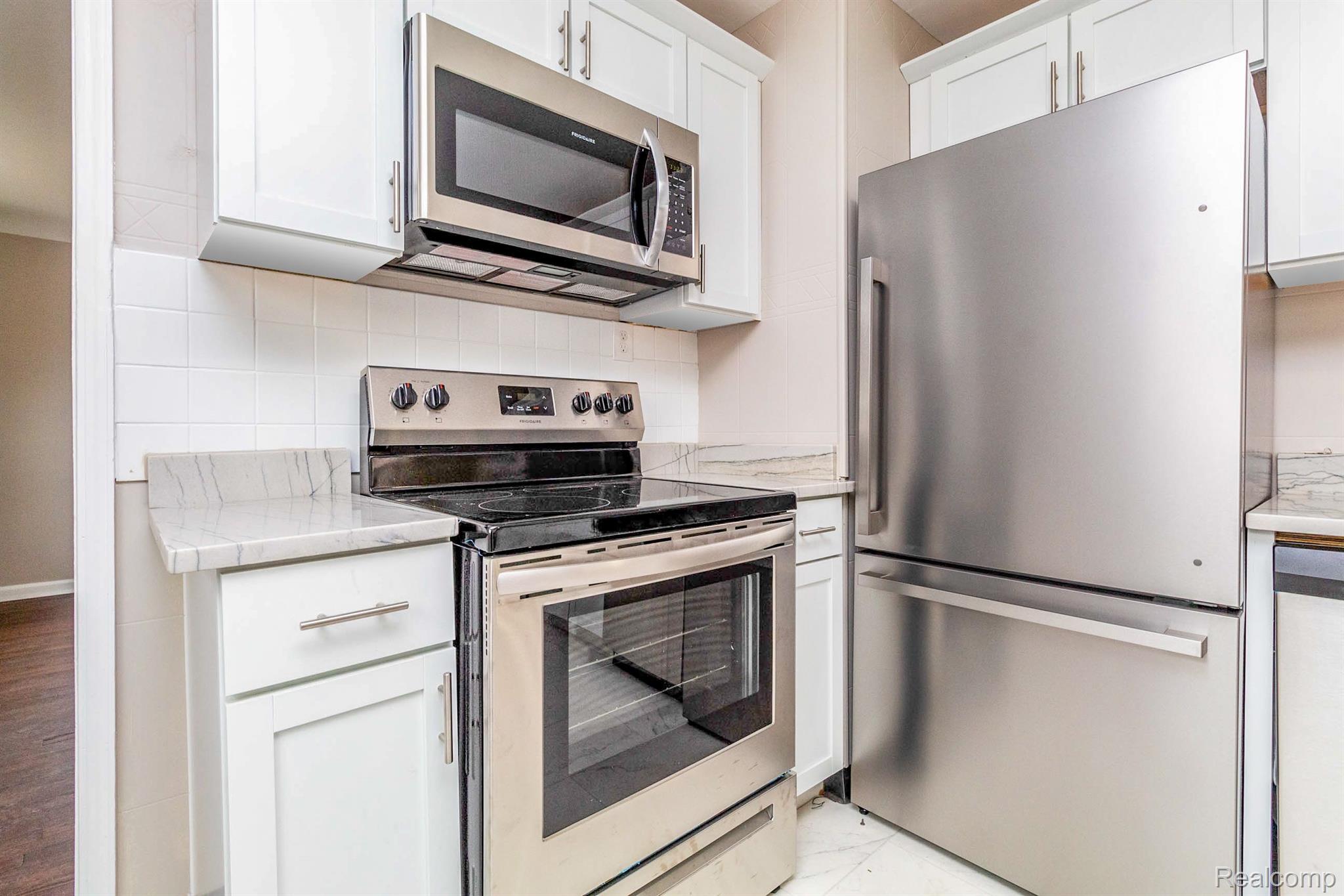 13014 Toepfer Road Warren, MI 48089 - Photo 12 of 36 Gallery Image 12