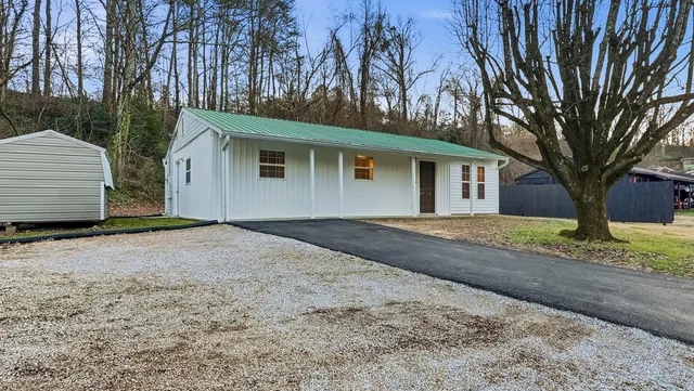 $250,000 | 508 Lupton Drive, Chattanooga, TN 37415