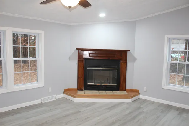 $2,850 | 6 Laura Lane, Seabrook, NH 03874