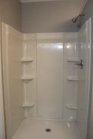 $2,850 | 6 Laura Lane, Seabrook, NH 03874