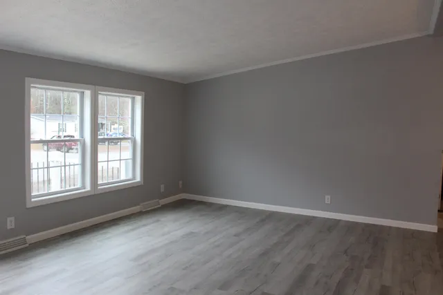 $2,850 | 6 Laura Lane, Seabrook, NH 03874