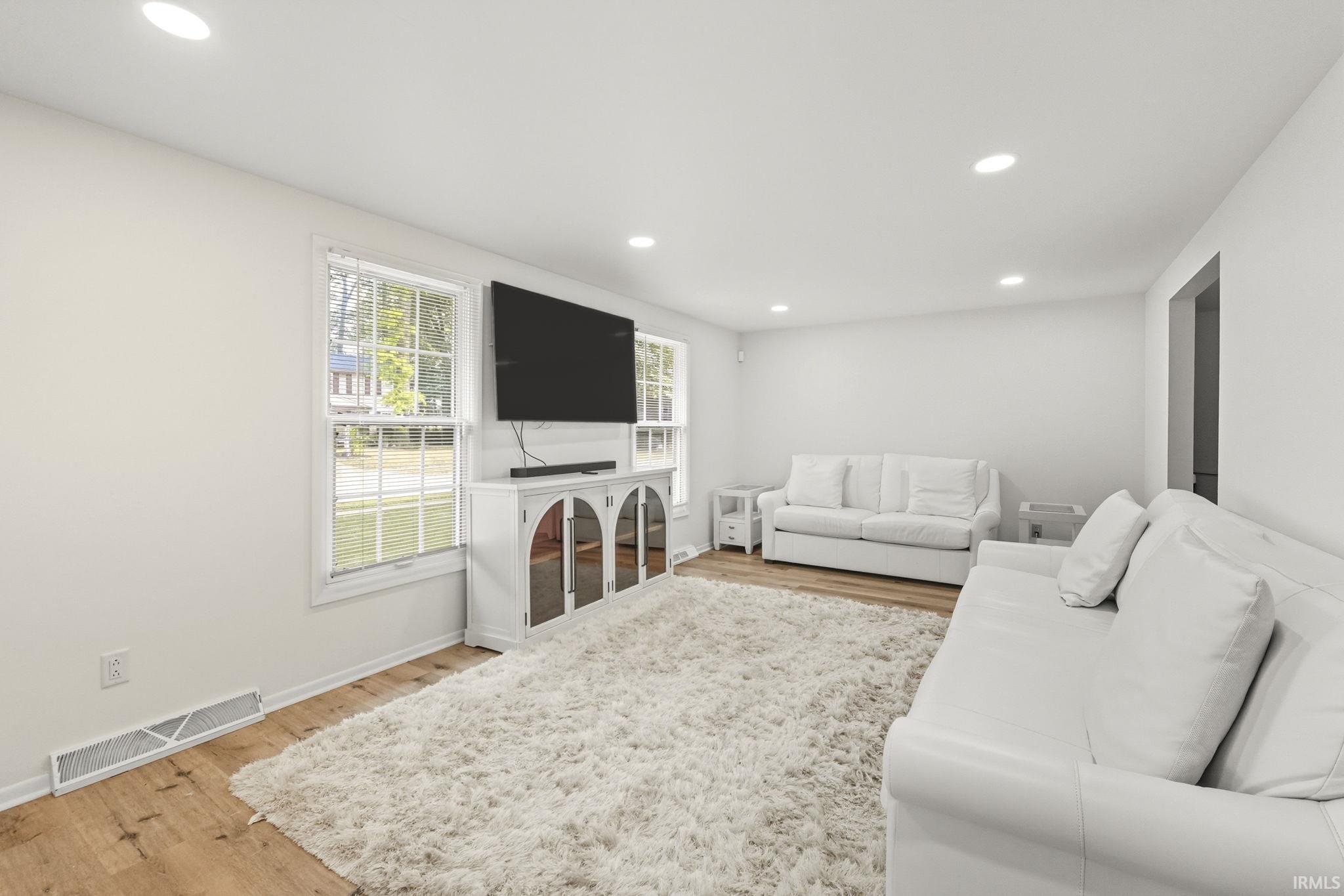 6038 Monarch Drive Fort Wayne, IN 46815 - Photo 7 of 31