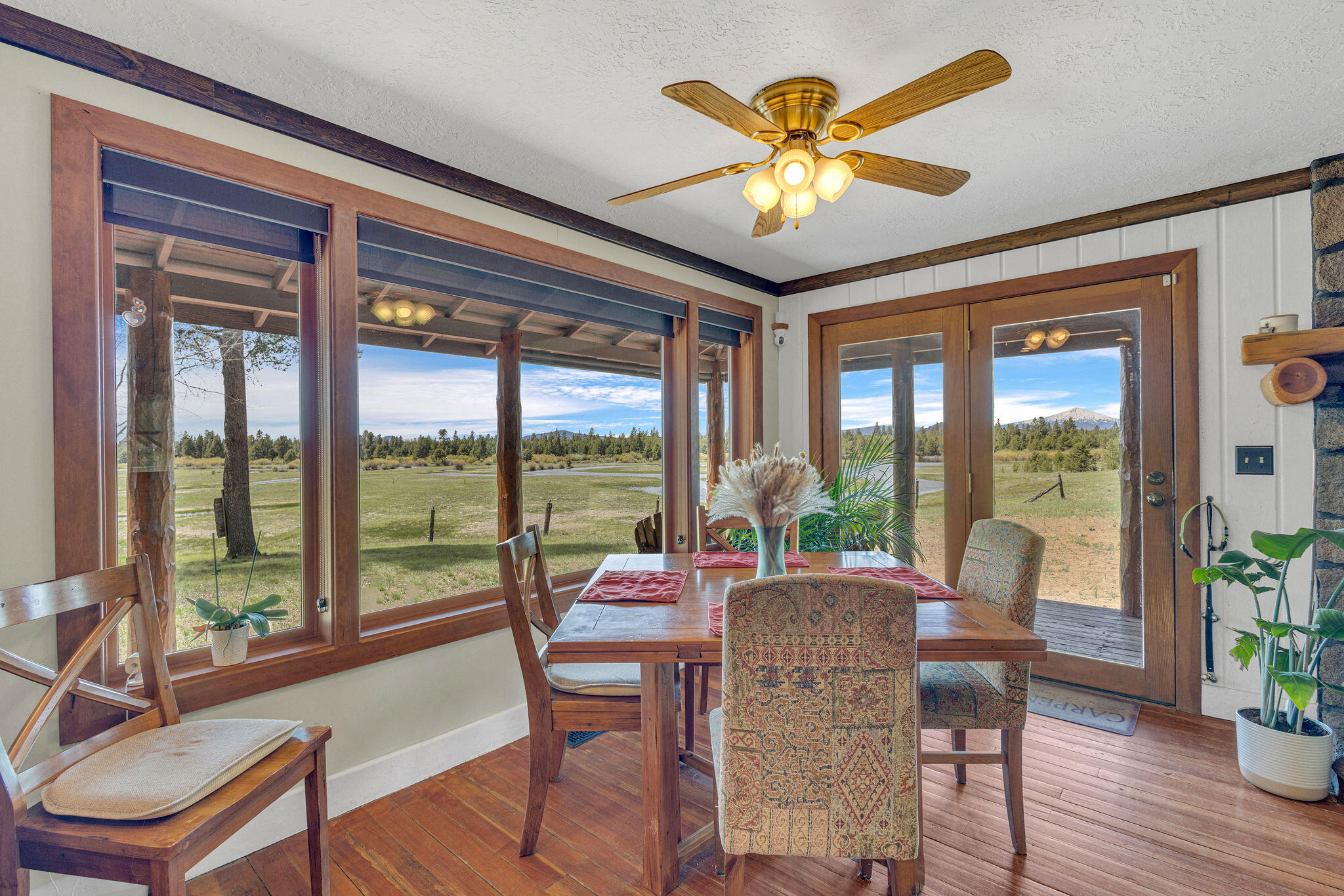 54445 Huntington Road Bend, OR 97707 - Photo 31 of 106 54445_Huntington_Rd-44