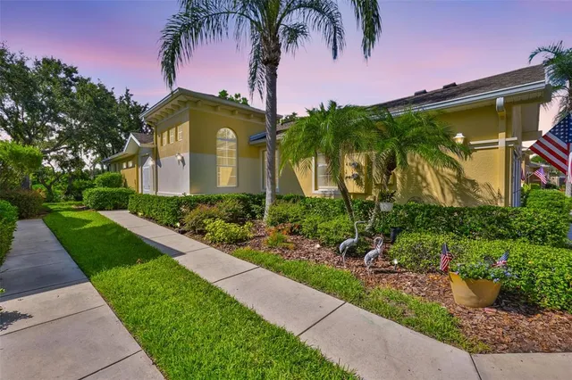 $259,900 | 2044 Sifield Greens Way, Sun City Center, FL 33573