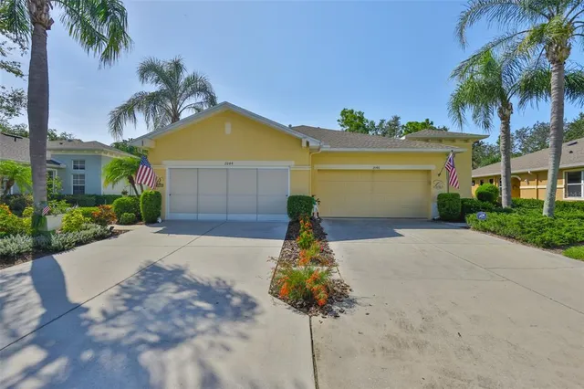 $259,900 | 2044 Sifield Greens Way, Sun City Center, FL 33573