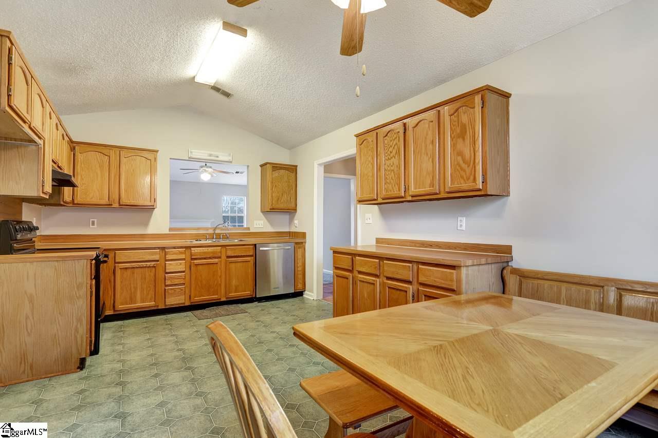 232 Furr Road Piedmont, SC 29673 - Photo 11 of 32 Gallery Image 11